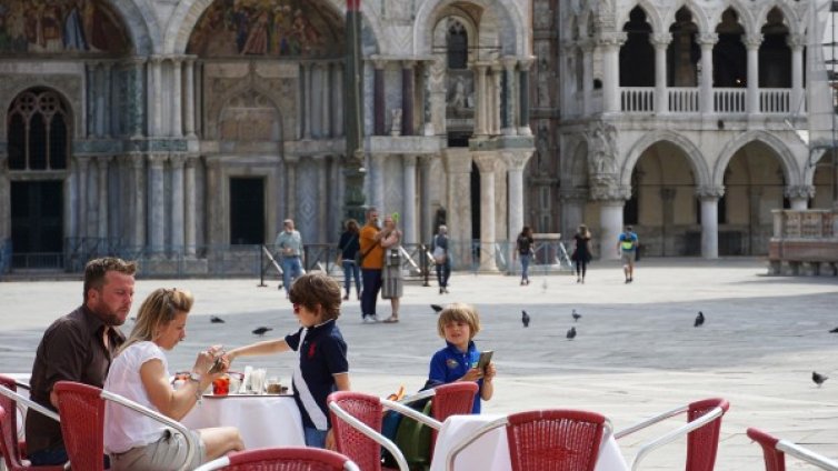 Италия: Не сме чумави, търпението ни си има граници