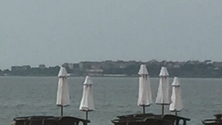 Колко ще ни излезе морската почивка това лято на родното Черноморие?