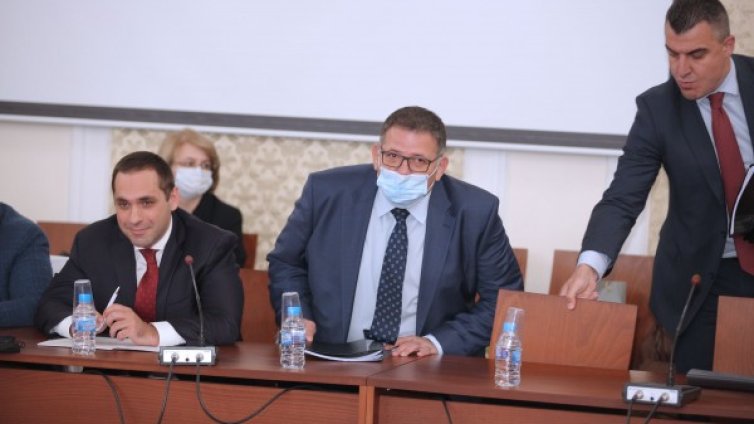 Новото ръководство на ББР на отчет пред депутатите 