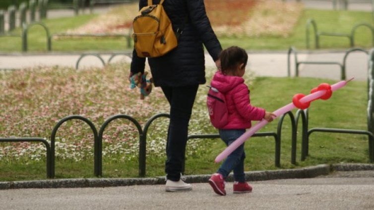 ДДС от 9% и за бебешките храни, реши бюджетната комисия