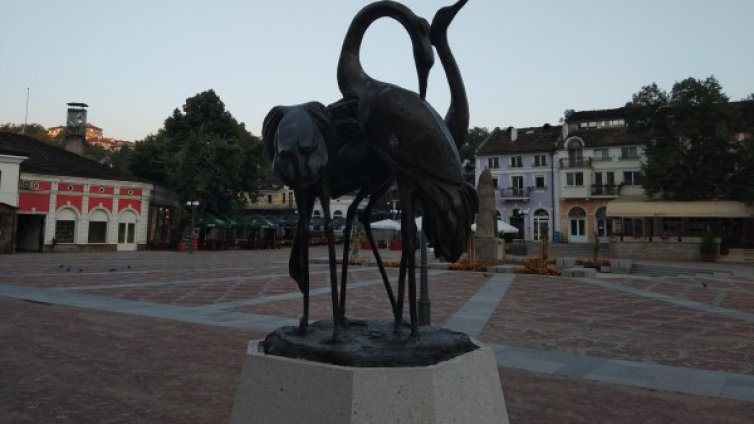 Ремонт на ремонта в градския парк в Добрич предизвика недоволство