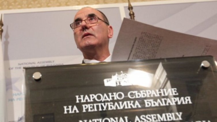 Цветанов прави партия? Ще реши до два - три месеца