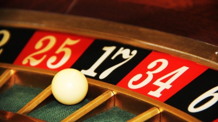 Закриват комисията по хазарта, минава под шапката на МС 