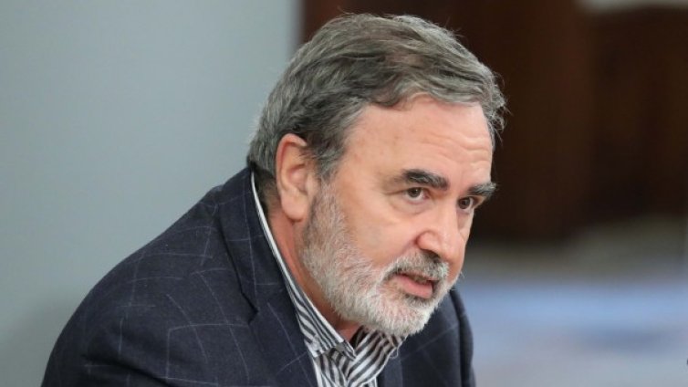 Ангел Кунчев: Намалява заразността на коронавируса