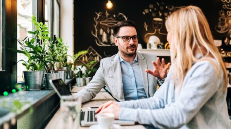 Знаци, че той е емоционално нестабилен