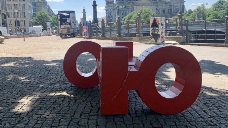 "Българските букви" вече са в центъра на Берлин