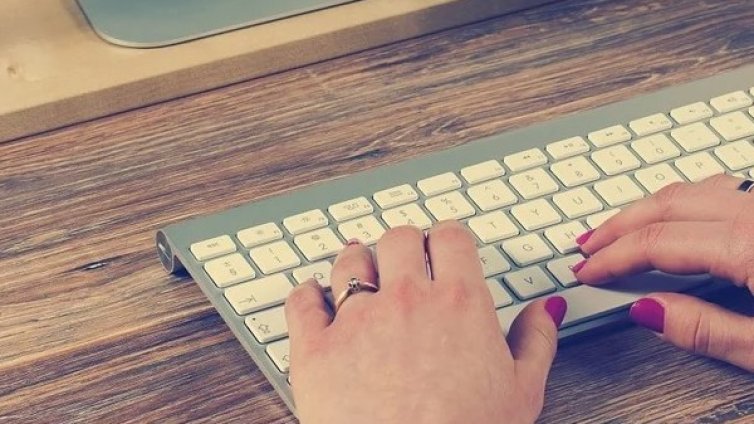 Детските храни вече не може да се купуват онлайн 