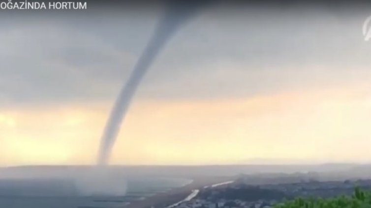 Лошо време в Турция &ndash; торнадо се развихри край Истанбул 