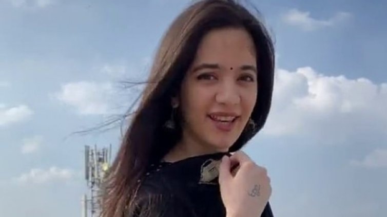 Индийска TikTok звезда се самоуби след като получи заплахи 