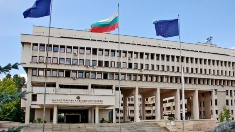МВнР реагира остро на кражбата на бюста на Ботев в Одеса