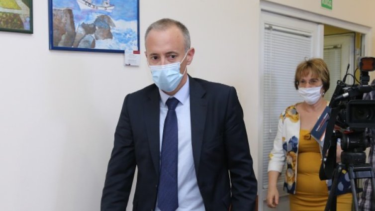 Теч на информация от МОН за матурата по български за седмокласниците?