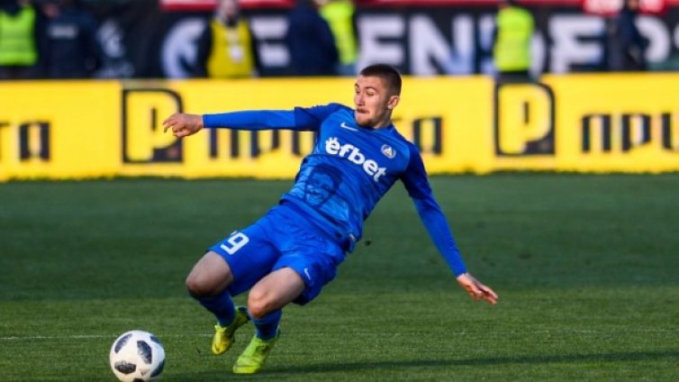 Левски готви продажбата на млад талант зад граница