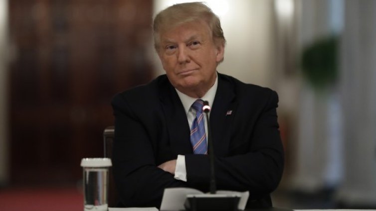 Нарцисист с изкривени виждания за света &ndash; как Мери Тръмп описва чичо си?