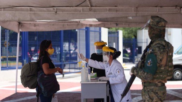 Мексико се нареди на 4-то място в света по брой жертви от COVID-19