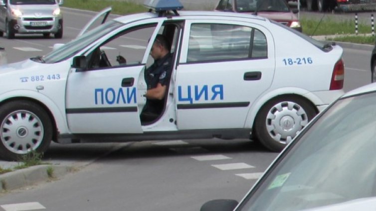 Пияна жена катастрофира на кръгово в Пловдив
