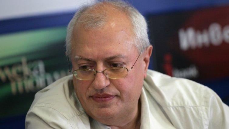 Д-р Спасков: В никакъв случай не може да се говори за пик на COVID-19 у нас