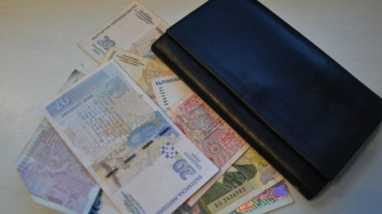 Разликата в заплатите на мъжете и жените - 13.5%