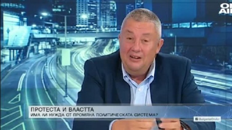 СДС: Ролята на Че Гевара не е най-подходящата за един президент