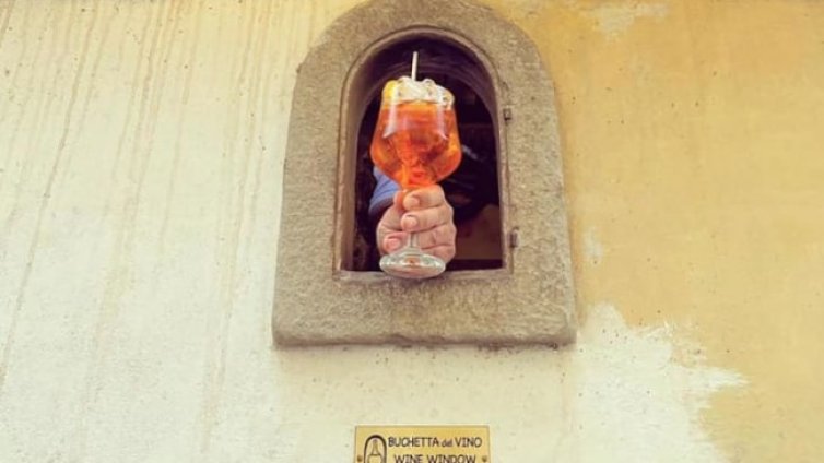 Buchette del Vino – прозорците в помощ на ресторантите в Италия от чумата до COVID-19