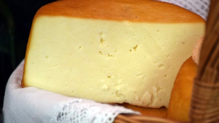 БАБХ отри опасен кашкавал в търговските мрежи 