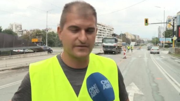 Движението по обновения участък от бул. "България&ldquo; е възобновено