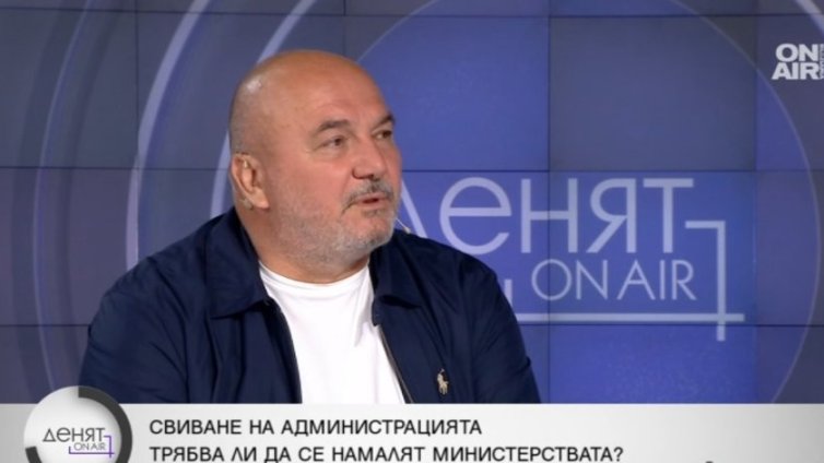 Любомир Дацов: България отдавна е в дългова спирала