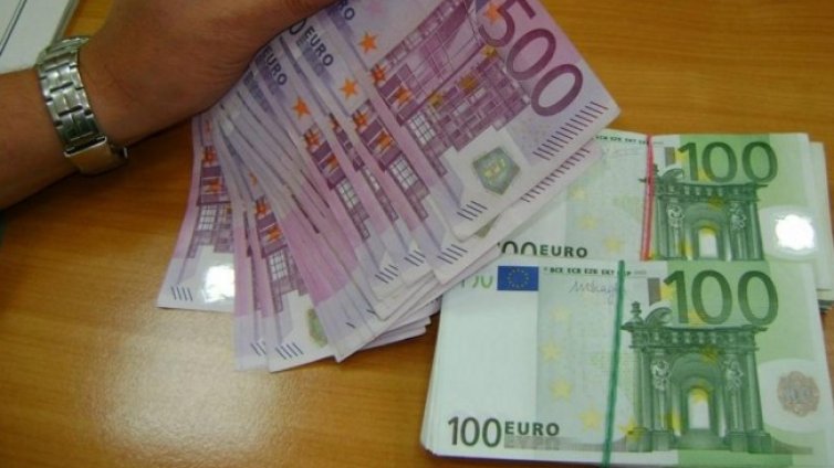 Защо България иска еврото, а Полша и Чехия &ndash; не?