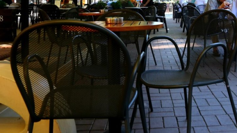 НАП с глоби за заведения, начислявали 9% ДДС на храна за вкъщи