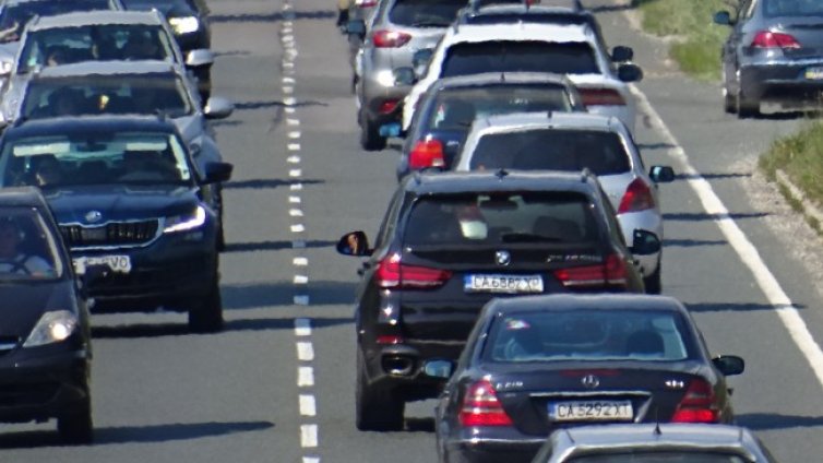 Над 250 000 българи тръгват на път за празниците