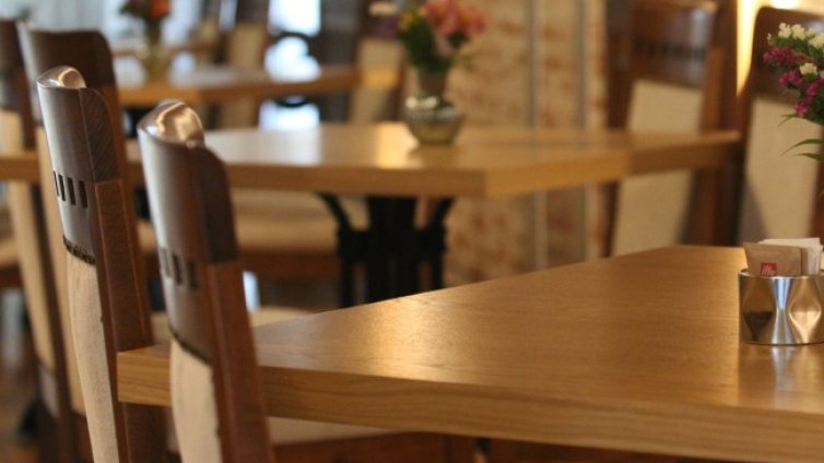 Бизнесът със заведенията иска 9% ДДС за доставките