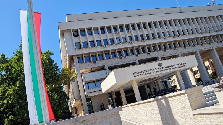 МВнР: България изразява пълната си солидарност с Полша