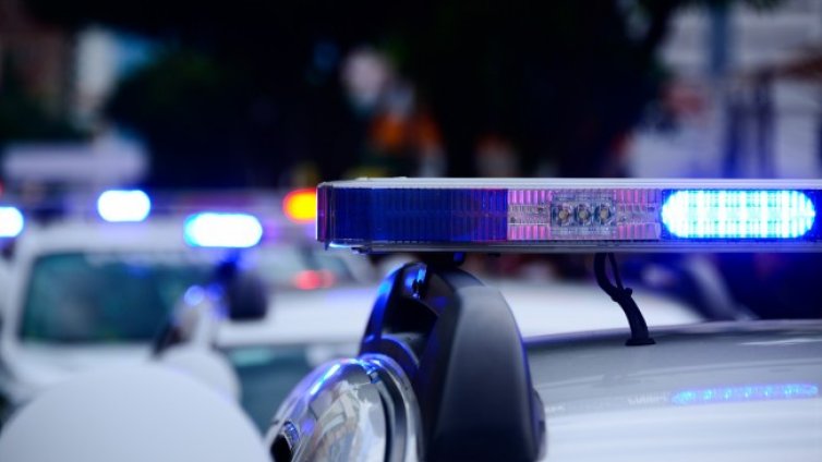 Кола падна от мост в река край Пловдив