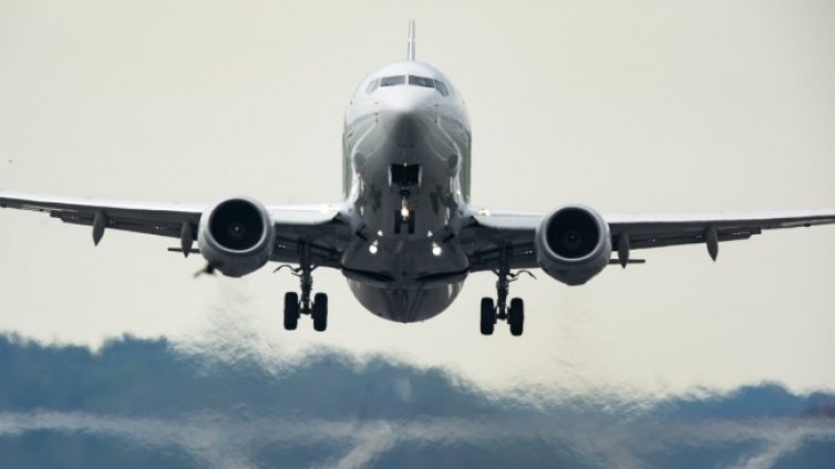 Пътници искат прегради в самолета, за да пътуват при пандемия