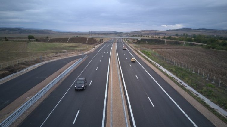 Първият участък от магистрала "Европа" готов в началото на ноември