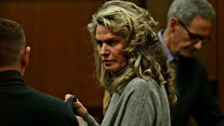 Aпелативният спецсъд решава за свободата на жената на Божков