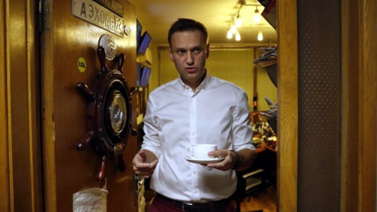 Путин или амбициозни служители стоят зад отравянето на Навални?