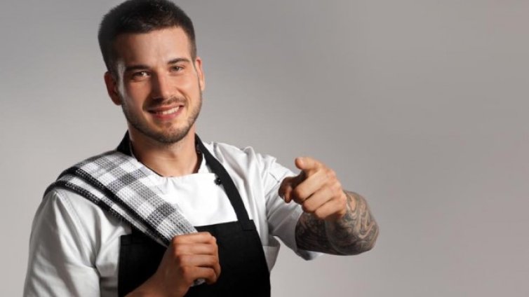 Шеф Никола от Хелс Китчън ще учи хората да готвят, включват се и звезди