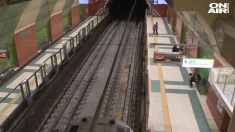 10 глоби за ден за хора без маска в метрото 