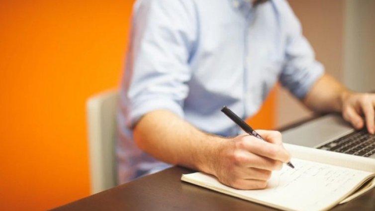 COVID-19 промени бизнеса и все повече хора работят от дома си