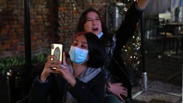 Ще се превърнат ли "COVID партитата" в новото нормално? 