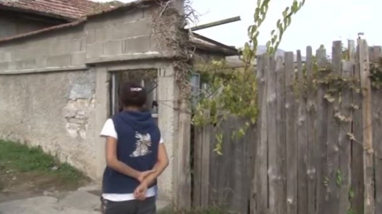 Убийството на 13-годишното момиче в Скобелево след спор за запалка