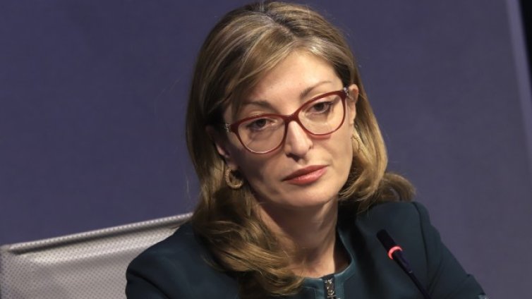Захариева: Ще продължим подкрепата за Западните Балкани към ЕС