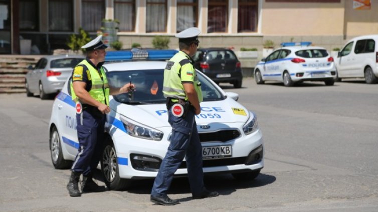 Министър върна лично изгубената книжка на шофьор