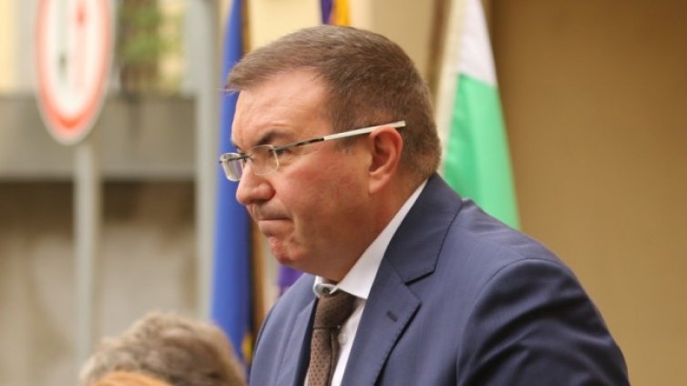 Ангелов: Локдаун може да изкара хората на улицата и да има обратен ефект!