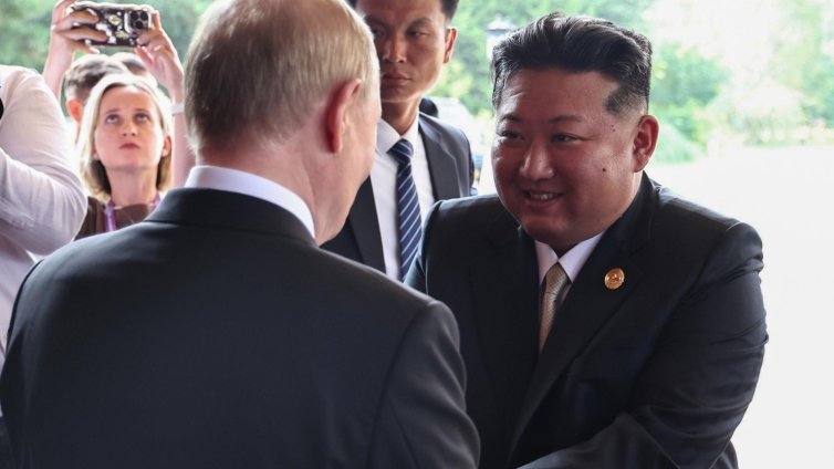 Ким Чен-ун поздрави Путин за националния празник на Русия