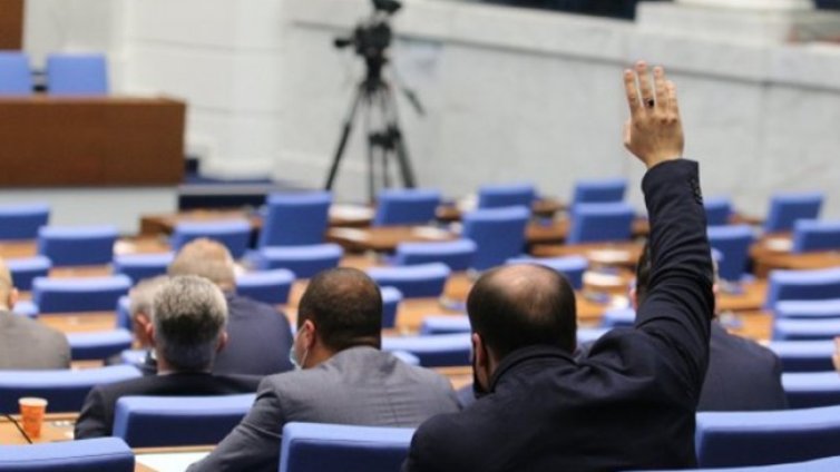 Депутати обсъждат Закона за хората с увреждания