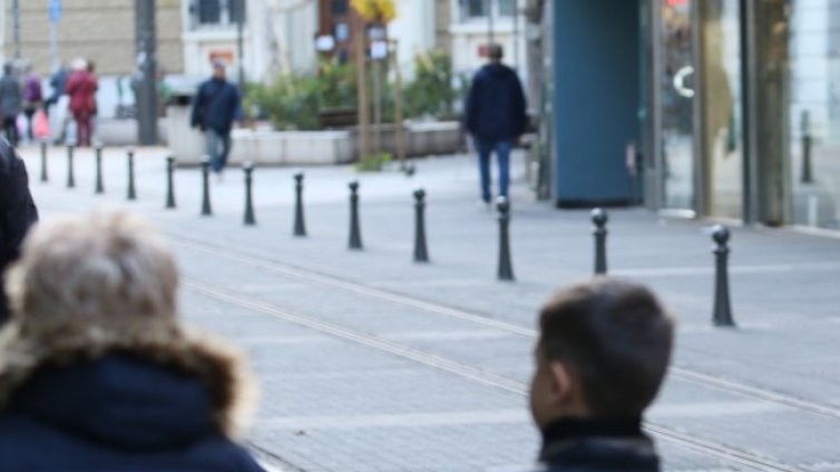 Времето ще е слънчево, а температурите стигат до 15 градуса