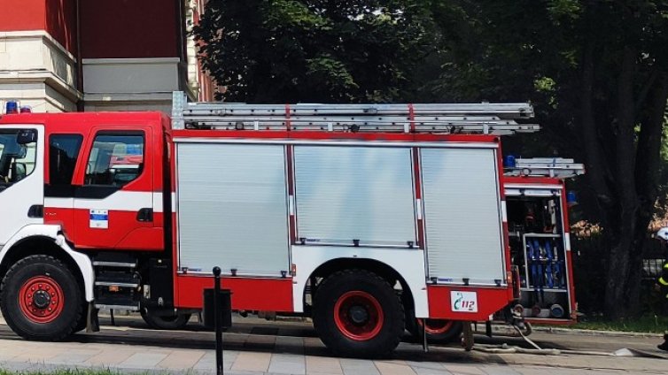 Възрастна майка и син загинаха при пожар в Севлиево