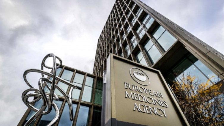 Ще бъде ли одобрена ваксината на Pfizer? Казват на 21 декемри