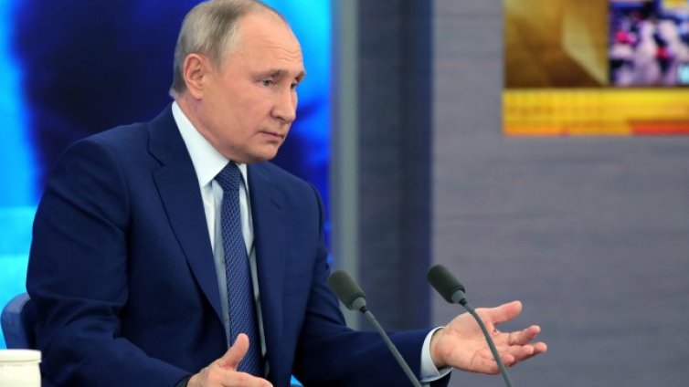 Путин обеща: Ще се ваксинира със &bdquo;Спутник V&ldquo;